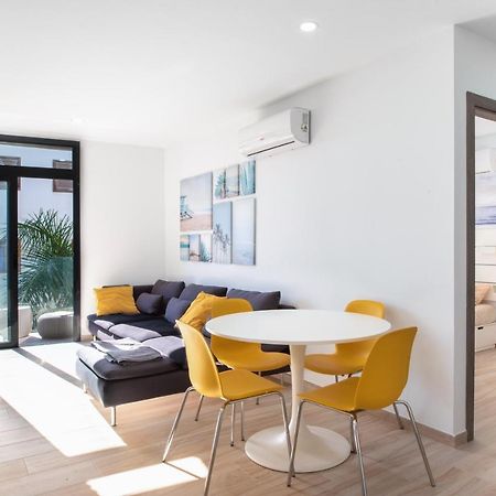 Ljus Apartment อาโรนา ภายนอก รูปภาพ