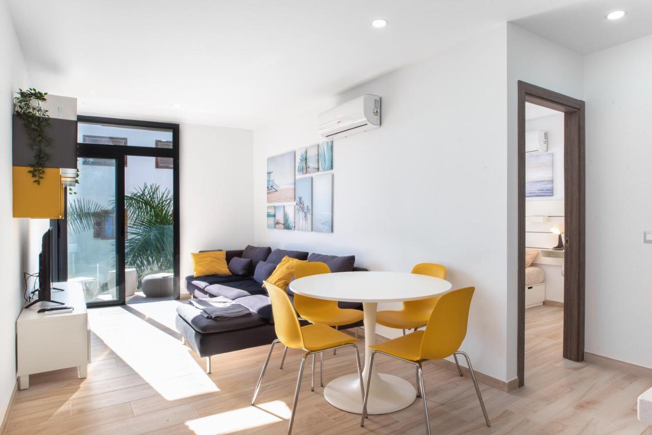 Ljus Apartment อาโรนา ภายนอก รูปภาพ